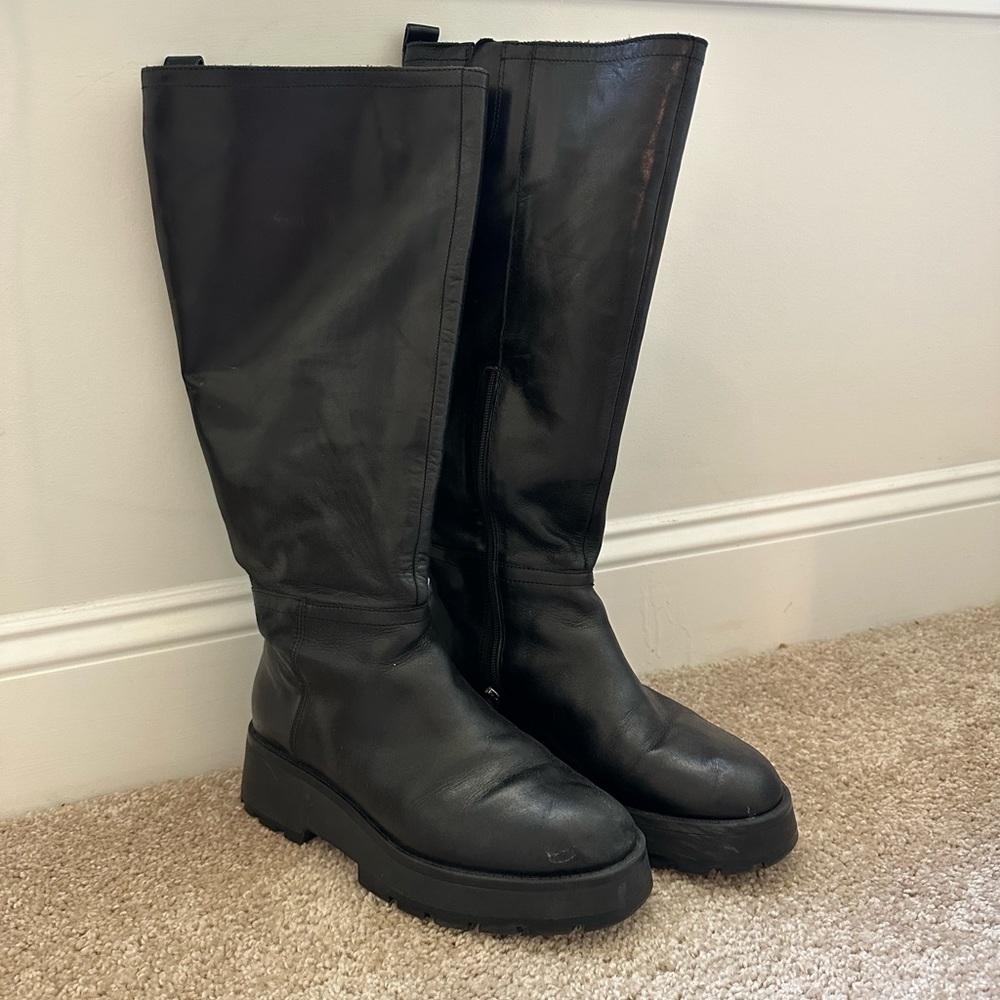 Vince Camuto Nettrio boot platform knee high boot
